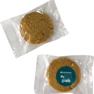 Cafe Style White Chocolate & Macadamia Cookie