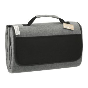 Field & Co. Recycled PET Oversized Picnic Rug