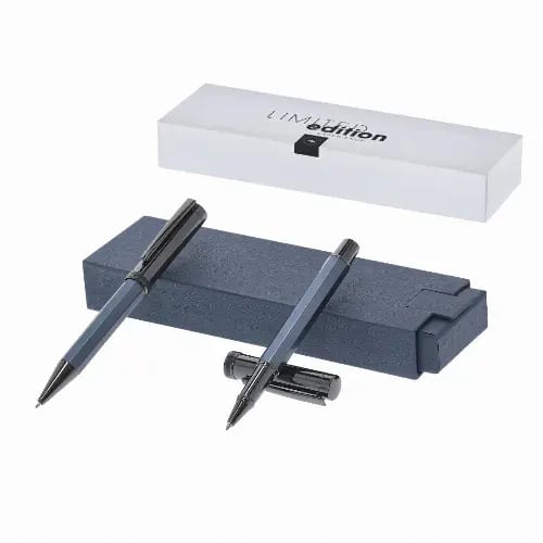 A set of two pens in a dark grey colour, presented in a sleek white box with a lid. Licken - Image 1