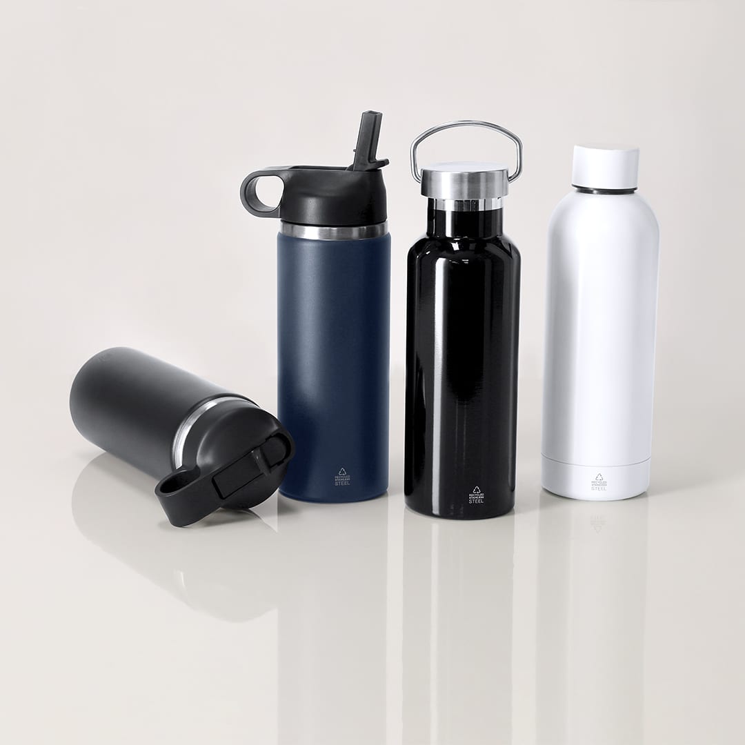 A drink bottle collection featuring navy, black, and white insulated bottles, with various caps and a logo on each. Muns Insulated Bottle - Image 1