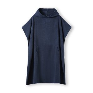 Adult's 380gsm polyester/nylon hooded towel with kangaroo pocket